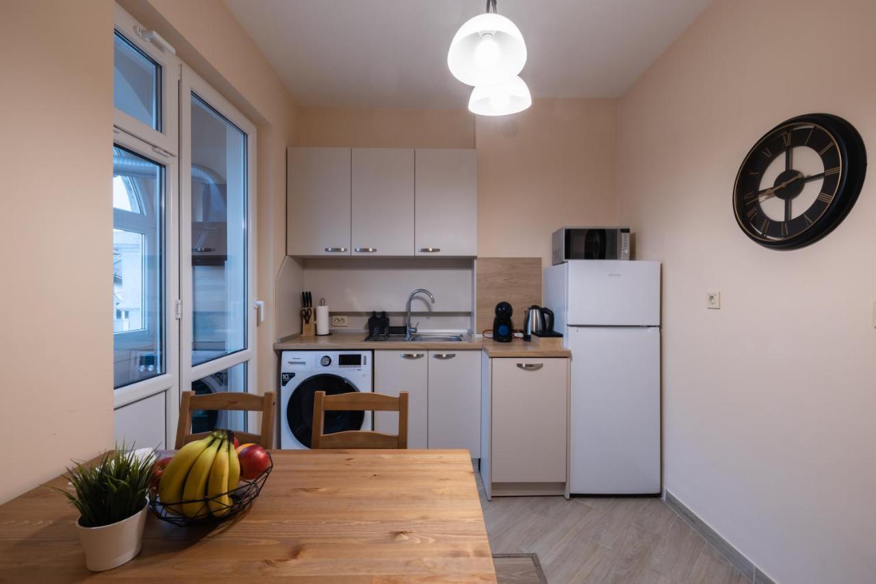 The Red Point Apartment Varna Exterior foto